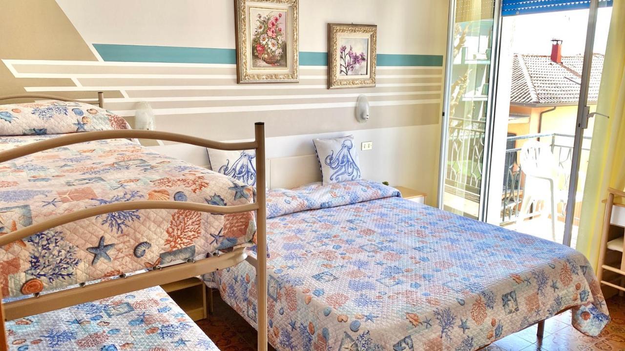 Petlyapartments Белларія-Іджеа-Марина Екстер'єр фото