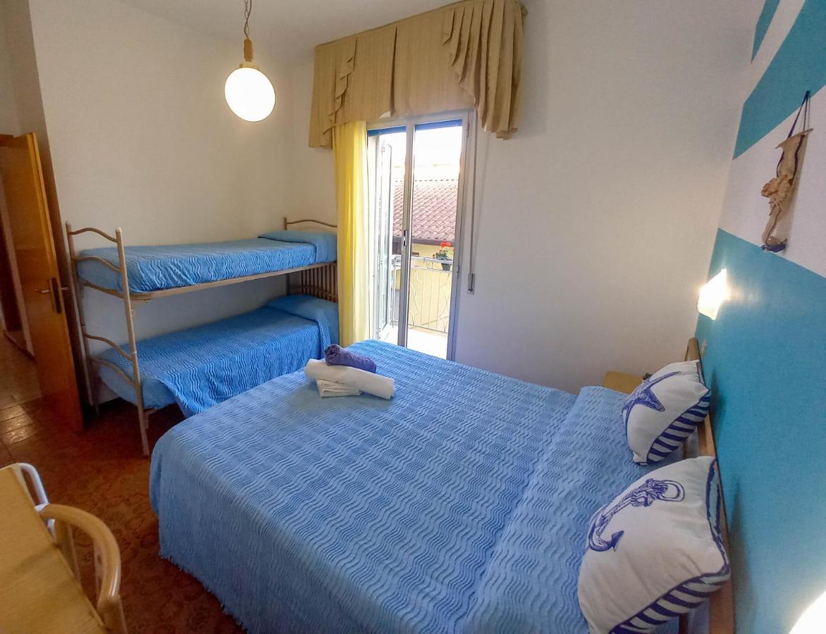 Petlyapartments Белларія-Іджеа-Марина Екстер'єр фото